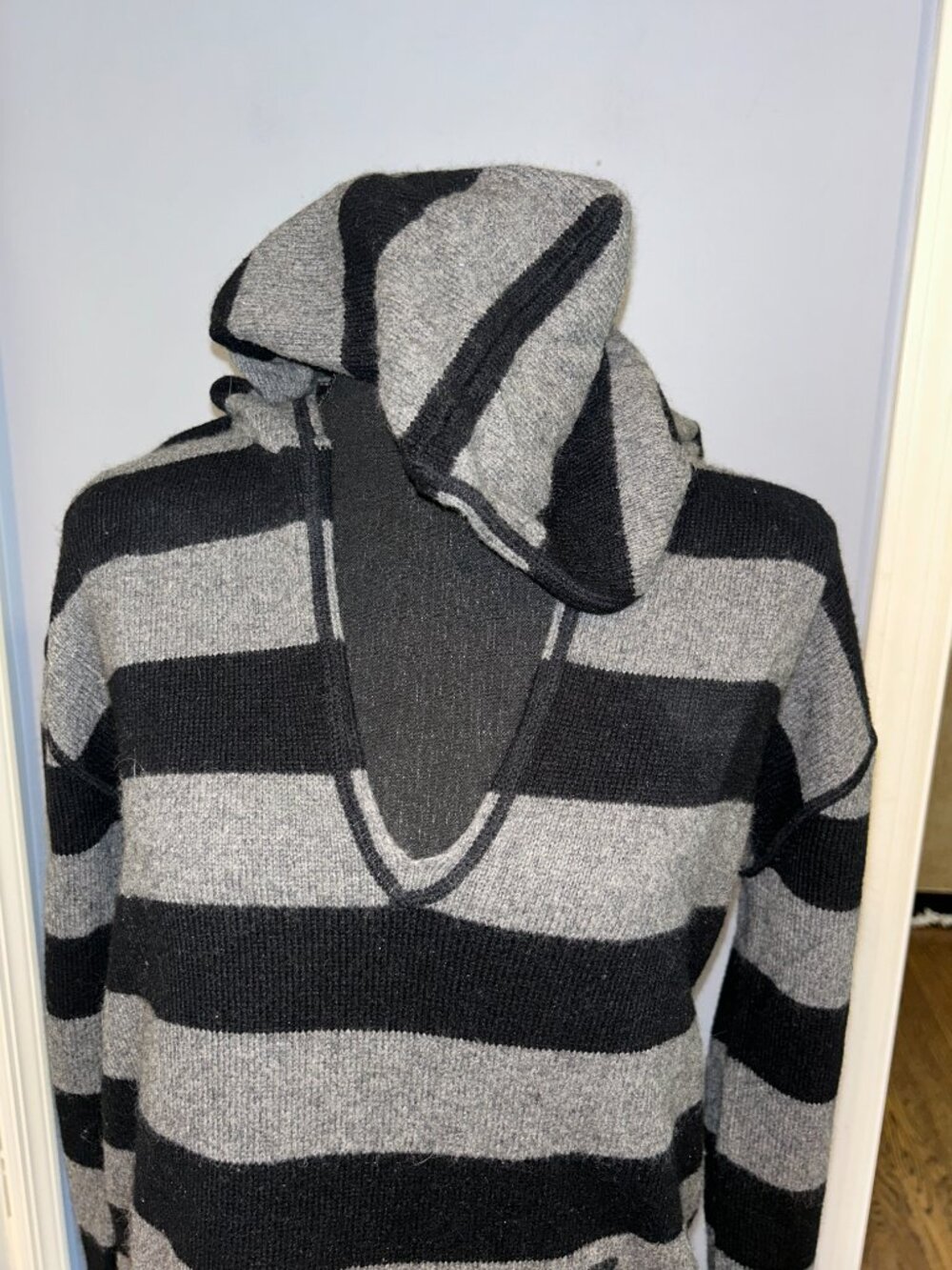 Polo Jeans Ralph Lauren Hooded Striped Sweater Gray Black Cotton Bl, Med, Lady